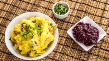 Kukuřičn&aacute; ka&scaron;e s mrkv&iacute;