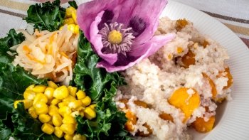 R&yacute;žov&aacute; ka&scaron;e vrstven&aacute; s mrkv&iacute;